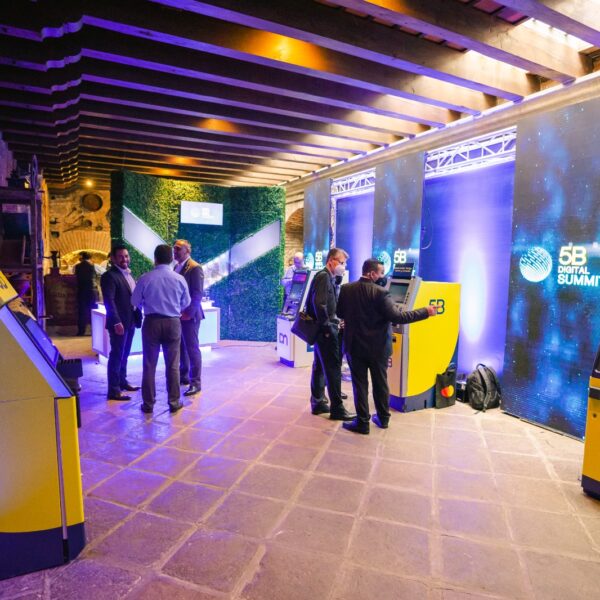 5B Digital Summit 2023: Conectando la innovación tecnológica con el futuro de los negocios en Guatemala