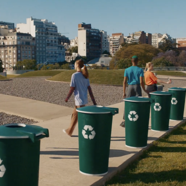 Llega a Guatemala “Somos Muchos”, la nueva campaña de Coca-Cola