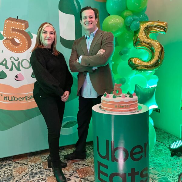 La plataforma Uber Eats celebra su quinto año de disponibilidad en Guatemala con más de 4 millones de pedidos y una red de más de 1,400 comercios.
