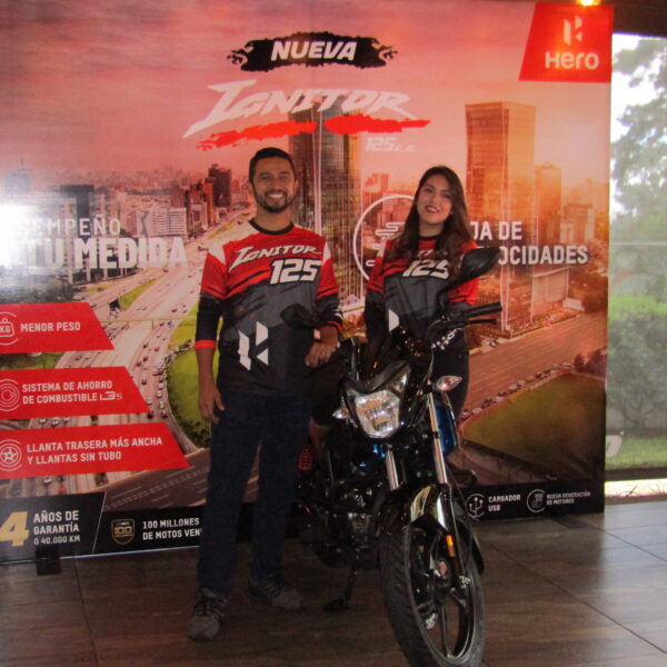 HERO Motocorp presente la nueva motocicleta IGNITOR
