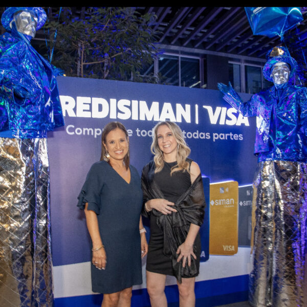 Siman presenta la nueva tarjeta CREDISIMAN VISA