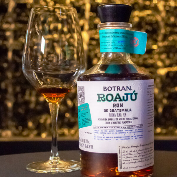 Licores de Guatemala anuncia su nueva creación: BOTRAN ￼ROAJÚ.  