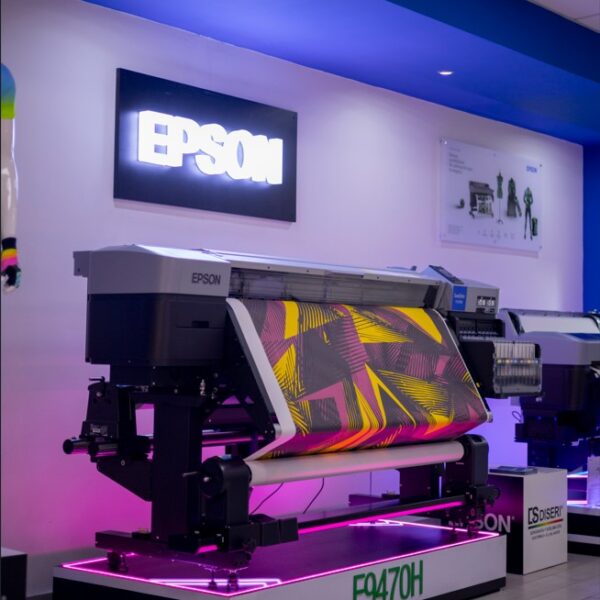 Epson inaugura su segundo Centro de Impresión Digital en Guatemala