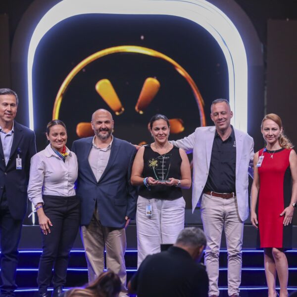 Walmart Centroamérica premia a sus proveedores mas sobresalientes