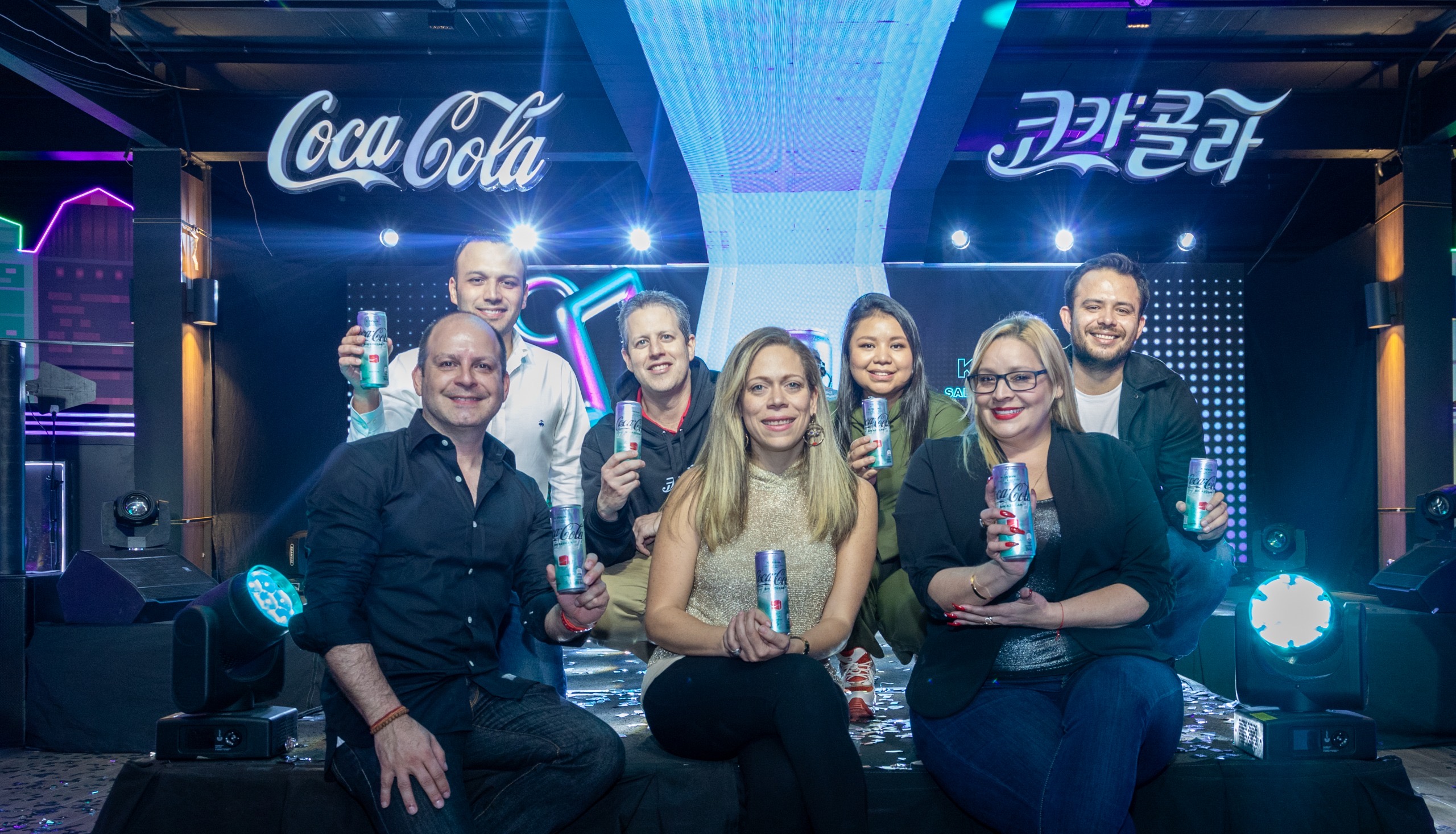 Coca-Cola® Creations celebra el K-Pop dando vida al mundo de K-Wave con experiencias únicas y un nuevo sabor en edición limitada