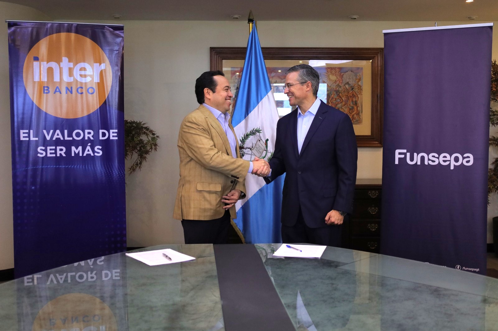 InterBanco y Funsepa transformarán a San Felipe, Retalhuleu en un nuevo municipio digital