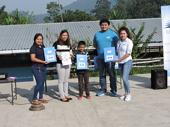 La Fundación Miguel Torrebiarte Sohanin continua fortaleciendo la educación y salud en Cobán