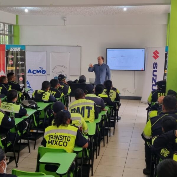 Usar casco certificado: Un compromiso con la vida en las carreteras