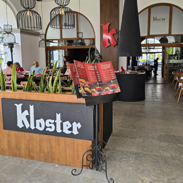 Kloster – 50 años de tradición, calidad y servicio excepcional