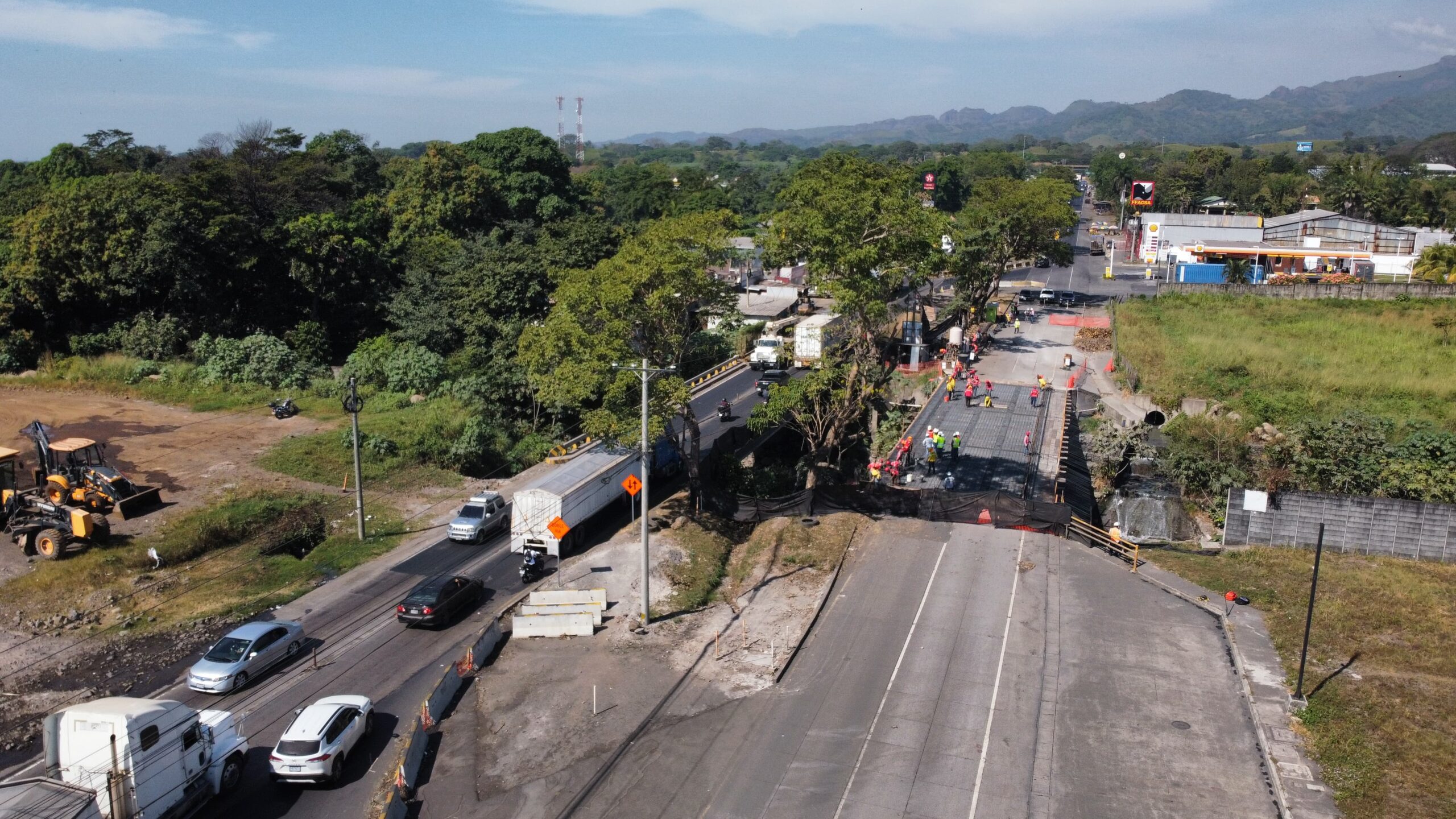 CONVÍA, avanza en la construcción de una autopista moderna y segura