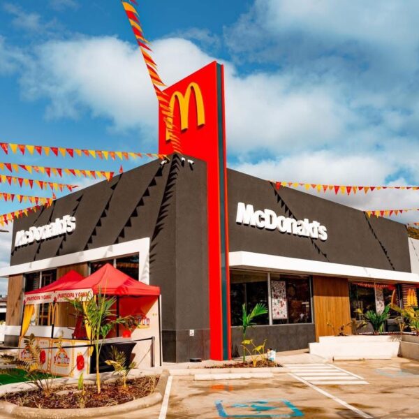 McDonald’s inaugura su restaurante #115