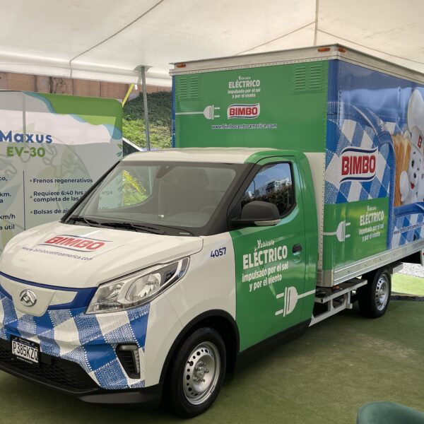 Bimbo Guatemala con la flota de autos de reparto eléctricos más grande del país