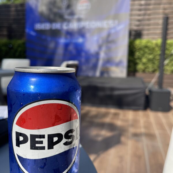 Rumbo a la final de la Champions gracias a Pepsi y Pollo Campero