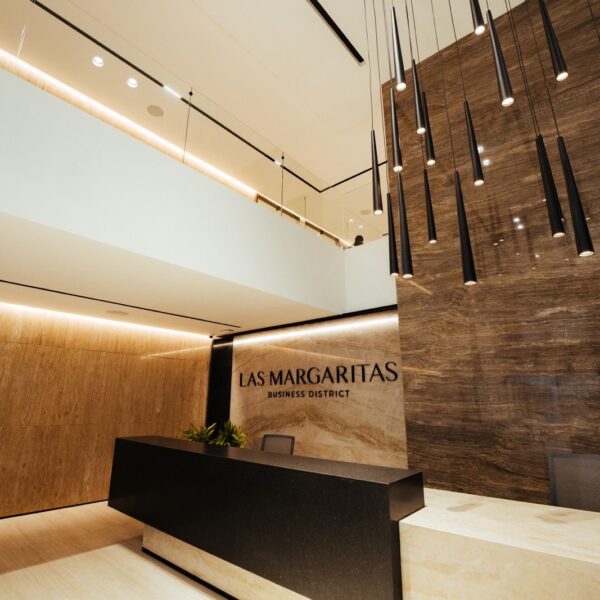 Las Margaritas Business District inaugura nueva plaza