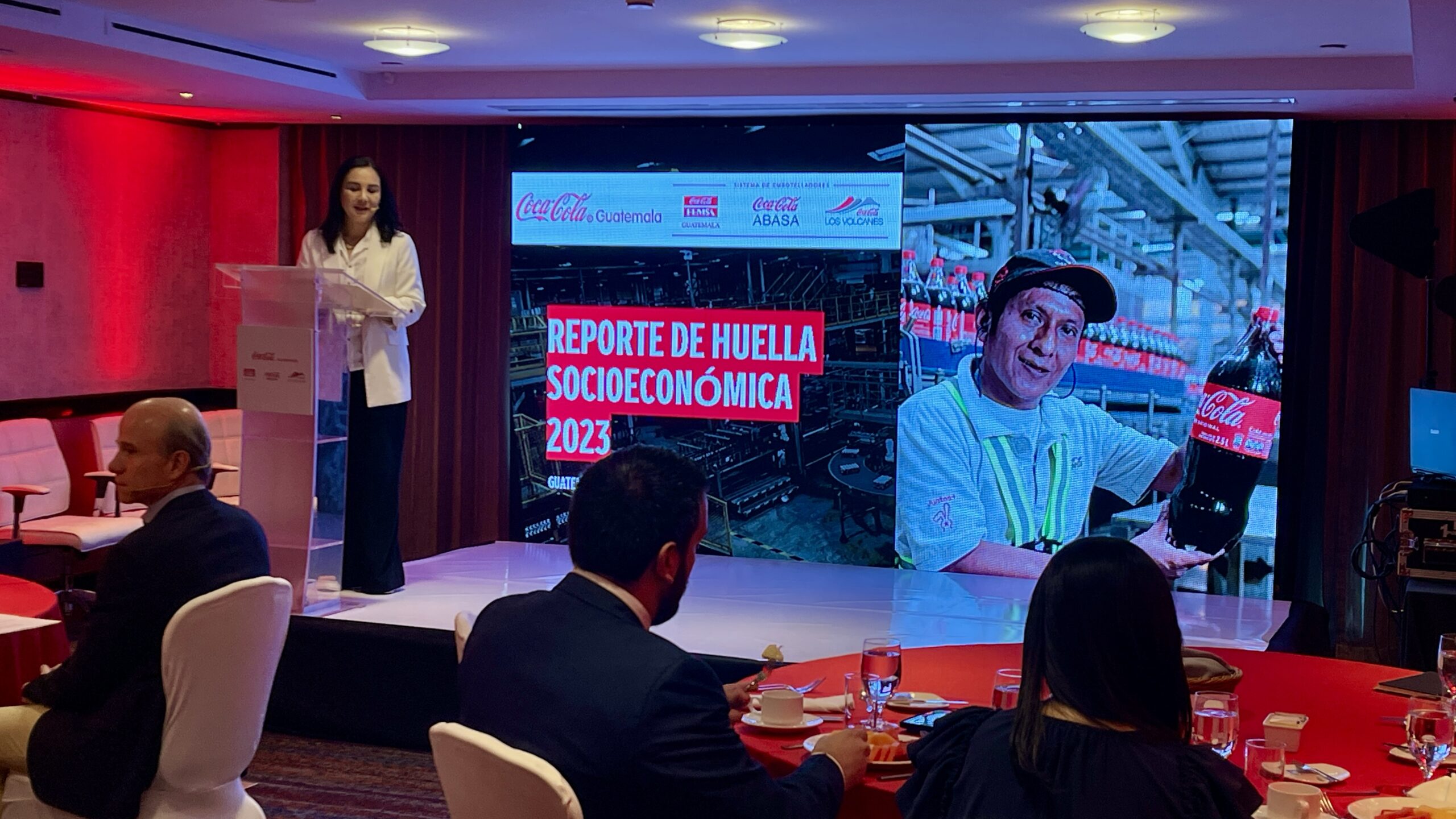 Sistema Coca-Cola aporta más de Q14,877 millones a la economía guatemalteca