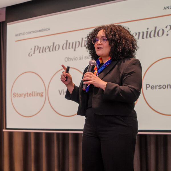 Nestlé llevó la comunicación digital en salud al Congreso AndeGuat 2025