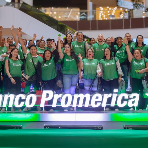 Banco Promerica premió a sus clientes con la promoción “¡Corre por lo que más quieras!”