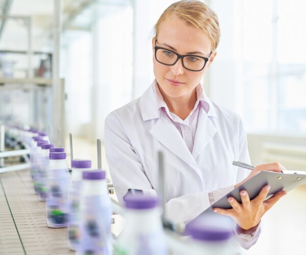 Dos Pinos elimina más de 600 toneladas de azúcar y amplía el acceso a una alimentación saludable