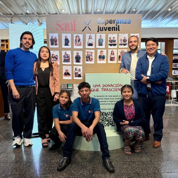 Junto a la Fundación Esperanza Juvenil, Saúl E. Méndez busca impactar positivamente en la comunidad