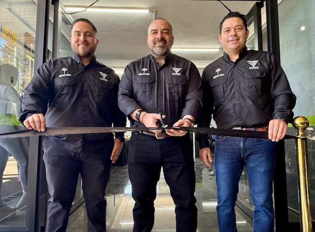 Motos Exclusivas inaugura la Agencia Roosevelt y lanza el nuevo modelo Voge R125en Guatemala
