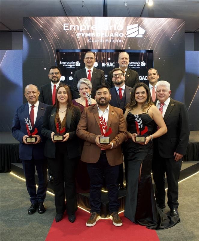 BAC celebra la innovación y el impacto de las pymes en Guatemala en la cuarta edición de Empresario Pyme del año