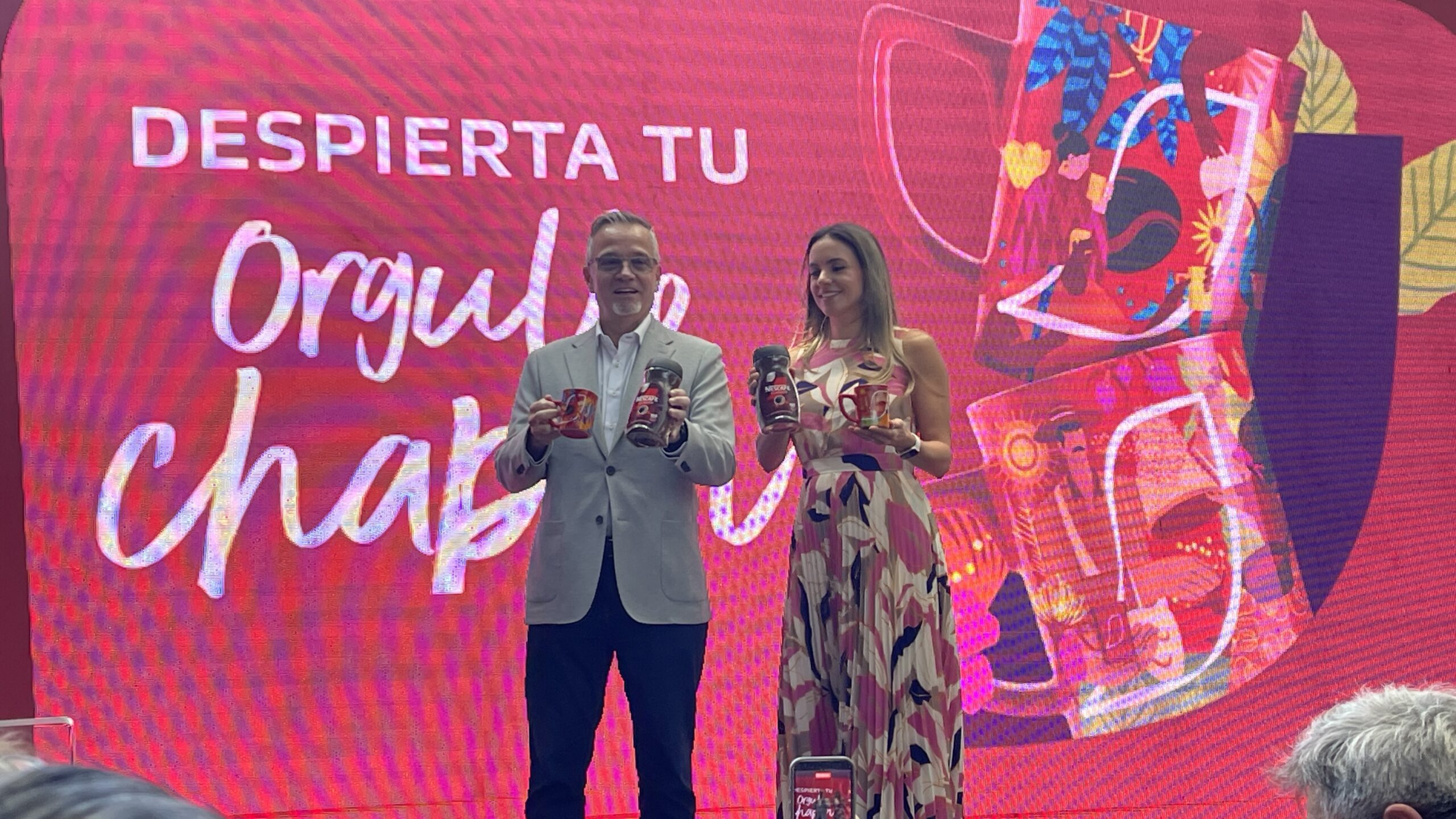 Nescafé despierta el orgullo chapín con una nueva colección de tazas que rinde homenaje al café