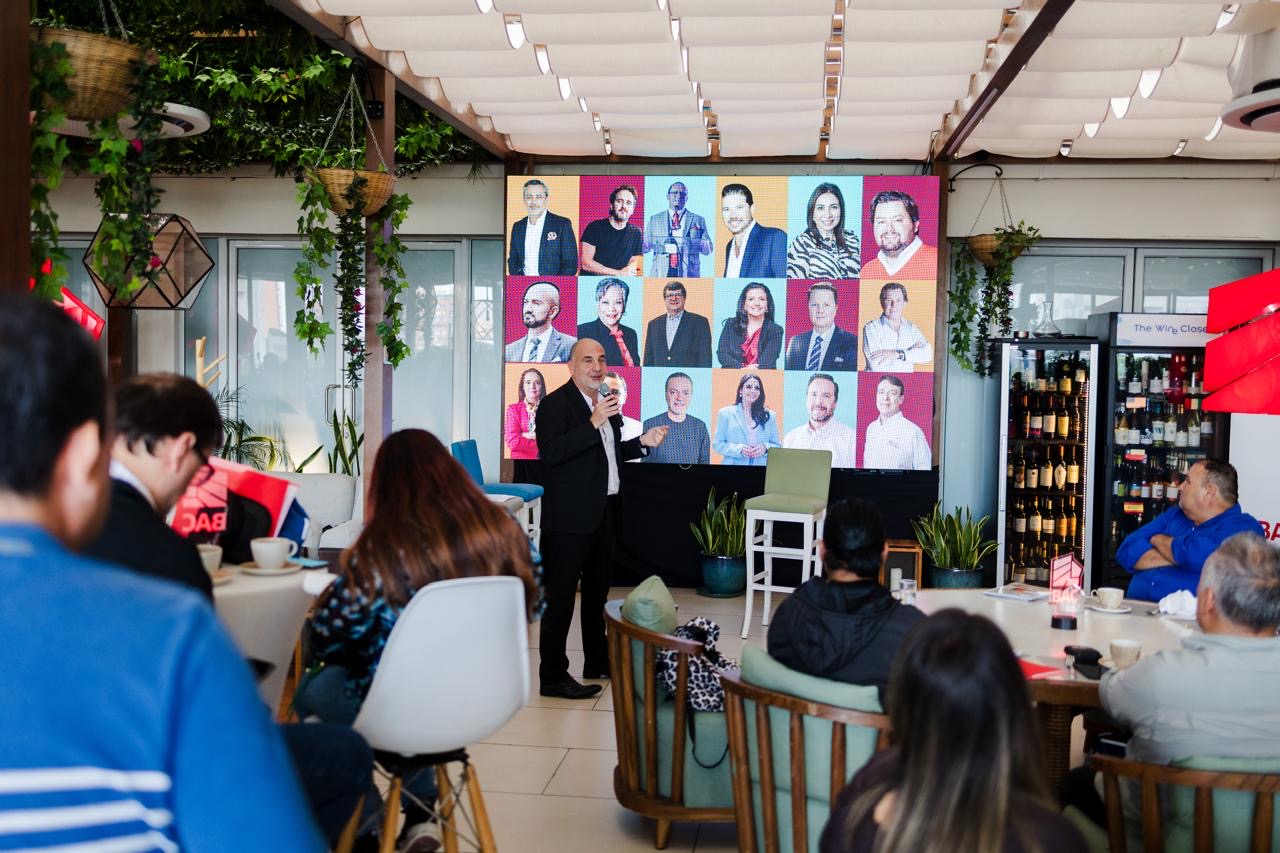 Empréndete G100 anuncia el ” Summit G100”,