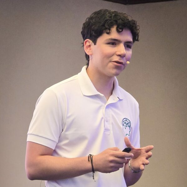 Guatemala presenta la primera plataforma de reclutamiento autónomo en Latinoamérica