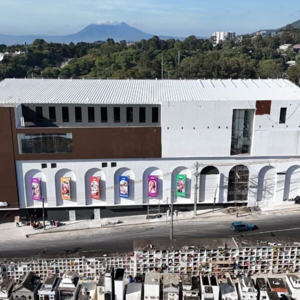 Mixco Mall abre sus puertas en la Zona 1 de Mixco