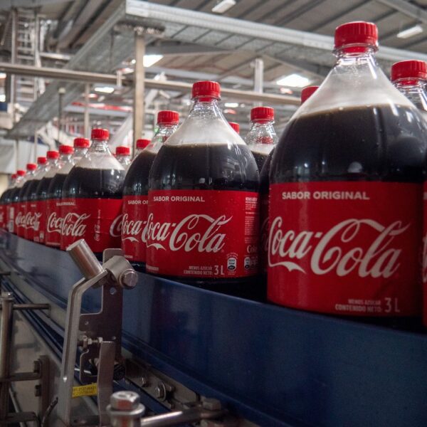 Coca-Cola FEMSA devuelve +100% del agua utilizada a la naturaleza