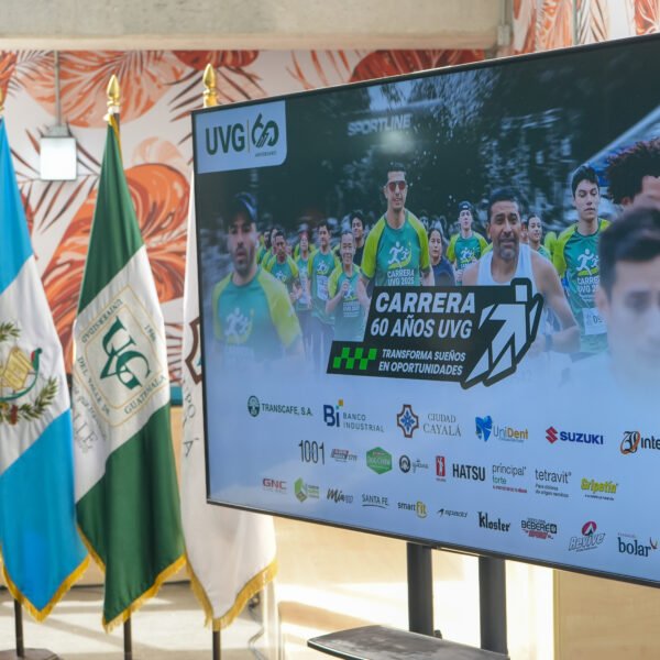 Carrera por la educación: UVG conmemora seis décadas impulsando becas para jóvenes guatemaltecos