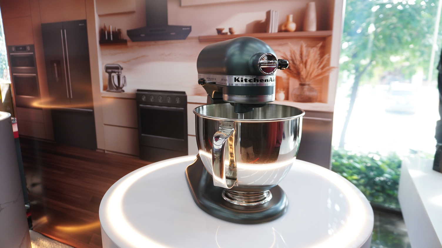 KitchenAid amplía su propuesta en Guatemala con la nueva Artisan Plus