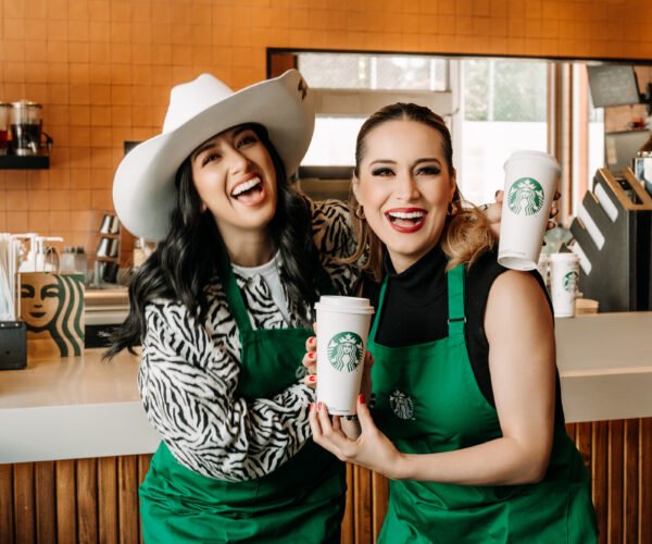 Comprar un Latte de Starbucks puede apoyar a mejorar los hogares de familias en Chiquimula